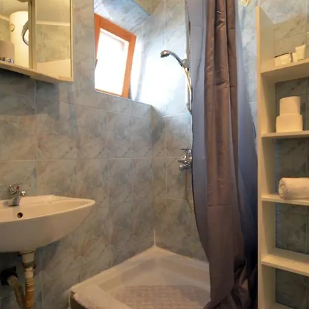 Natasa Studio 3*