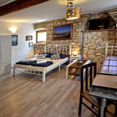 Natasa Studio Guest house